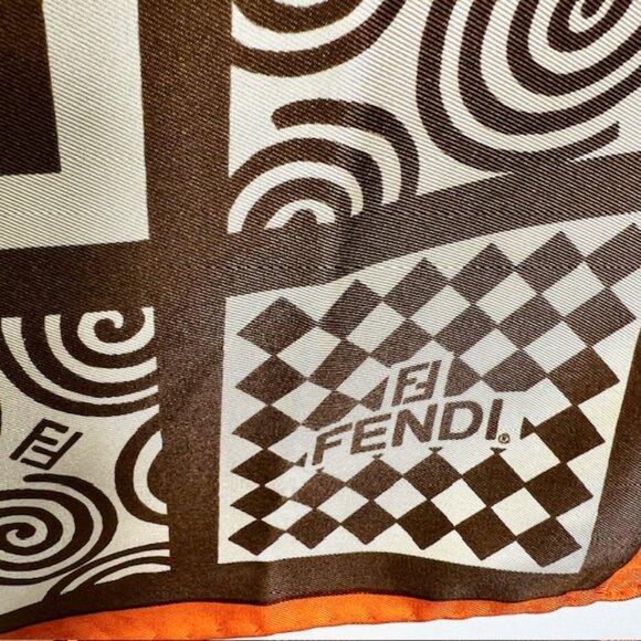 Unused  Fendi 100% Silk Scarf Satin 34"x34 Ivery Brown Orange Made in Italy (22) - Picture 7 of 10